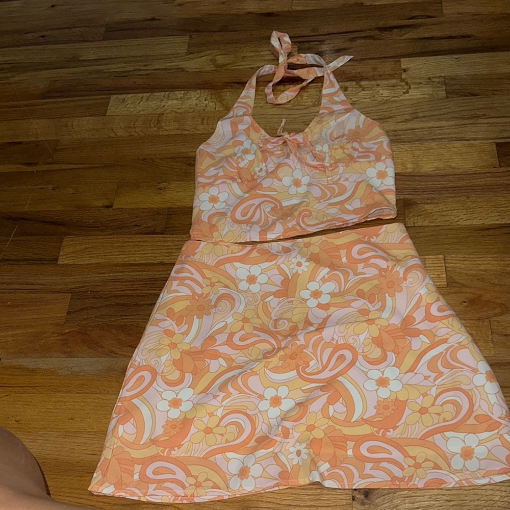 Hollister Two-Piece Outfit